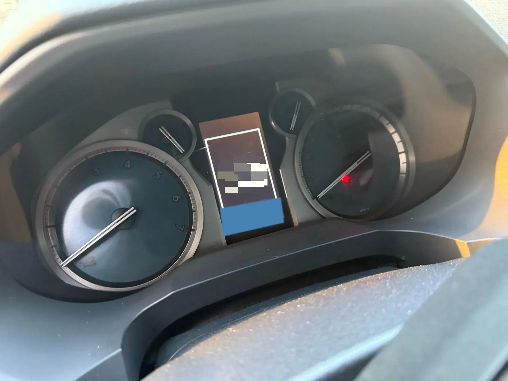 2019 TOYOTA LAND thumbnail 4