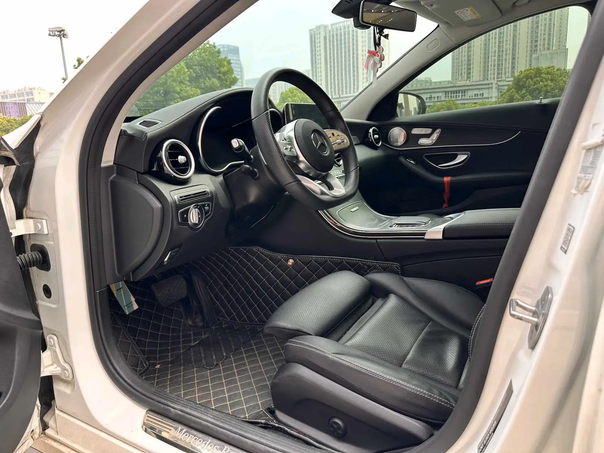 2021 MERCEDES-BENZ C thumbnail 4