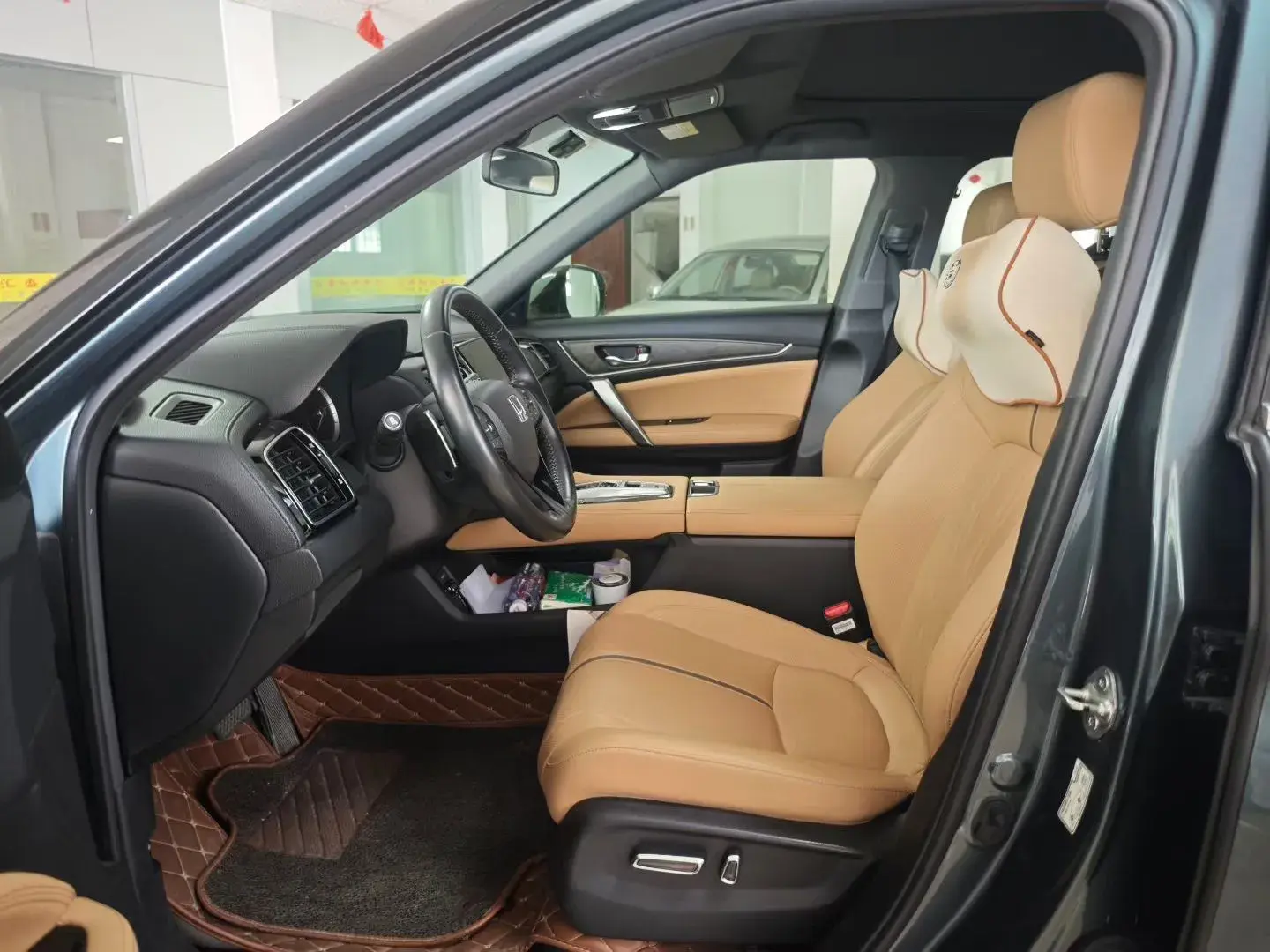 2020 HONDA UR-V thumbnail 4