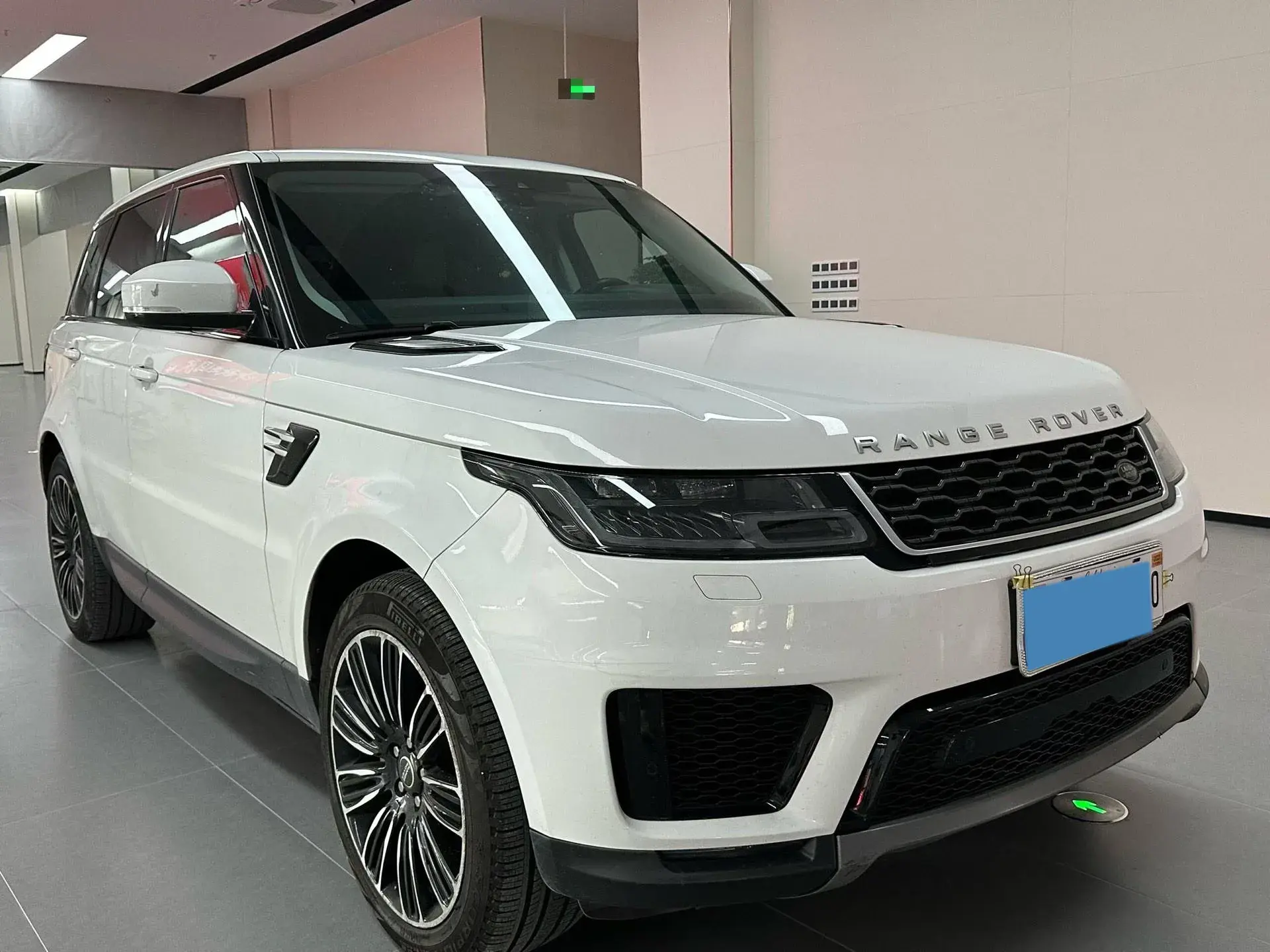2020 LAND ROVER thumbnail 3