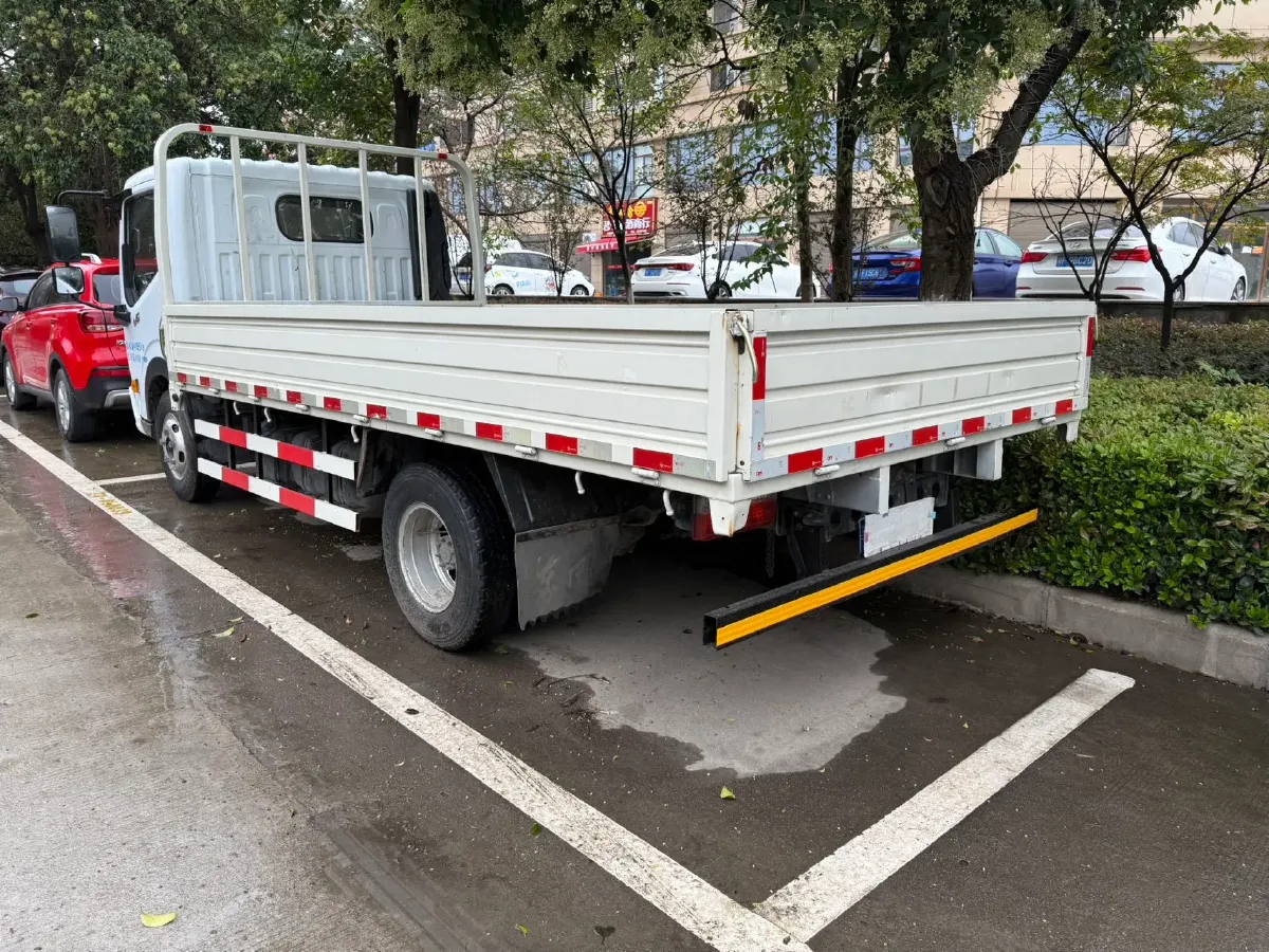 2020 DongFeng DFSK D51 1.5L 112HP L4 5MT,autocango,china used car exporter,china ev exporter,chinese used car exporter,chinese used ev exporter