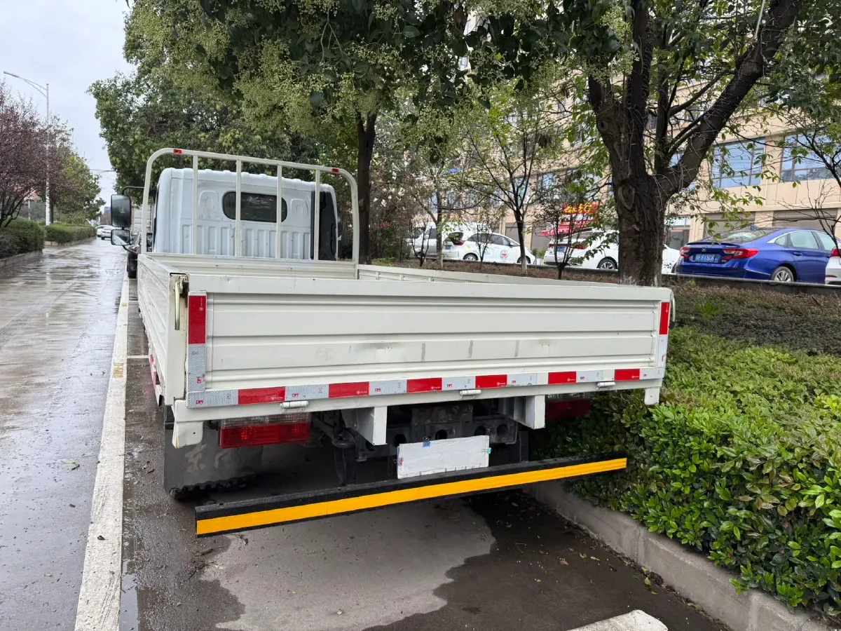 2020 DongFeng DFSK D51 1.5L 112HP L4 5MT,autocango,china used car exporter,china ev exporter,chinese used car exporter,chinese used ev exporter