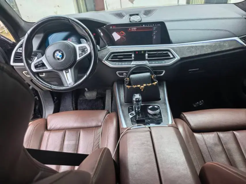 2020 BMW X5 thumbnail 4