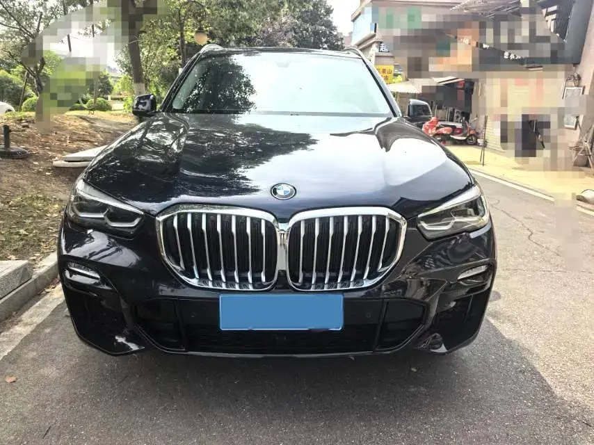 2020 BMW X5 thumbnail 2