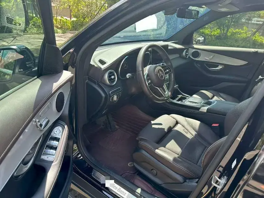 2020 MERCEDES-BENZ GLC thumbnail 4