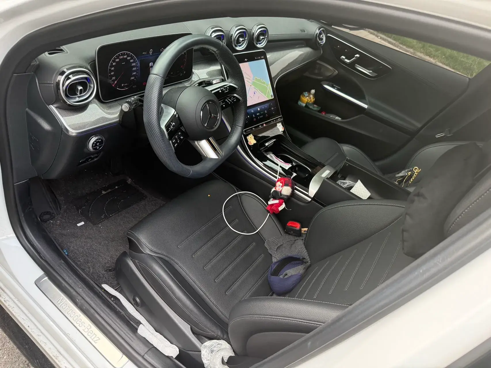 2024 MERCEDES-BENZ C thumbnail 2