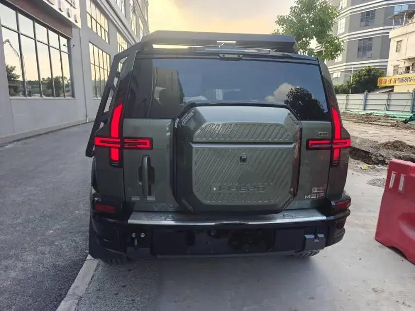 2025 M HERO thumbnail 3