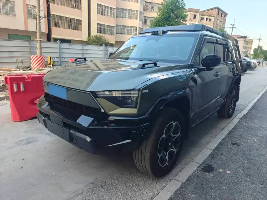 2025 M Hero WarriorM817 1.5T 197HP L4 2DHT PHEV