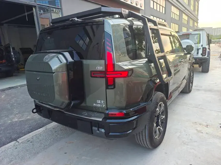 2025 M HERO thumbnail 4