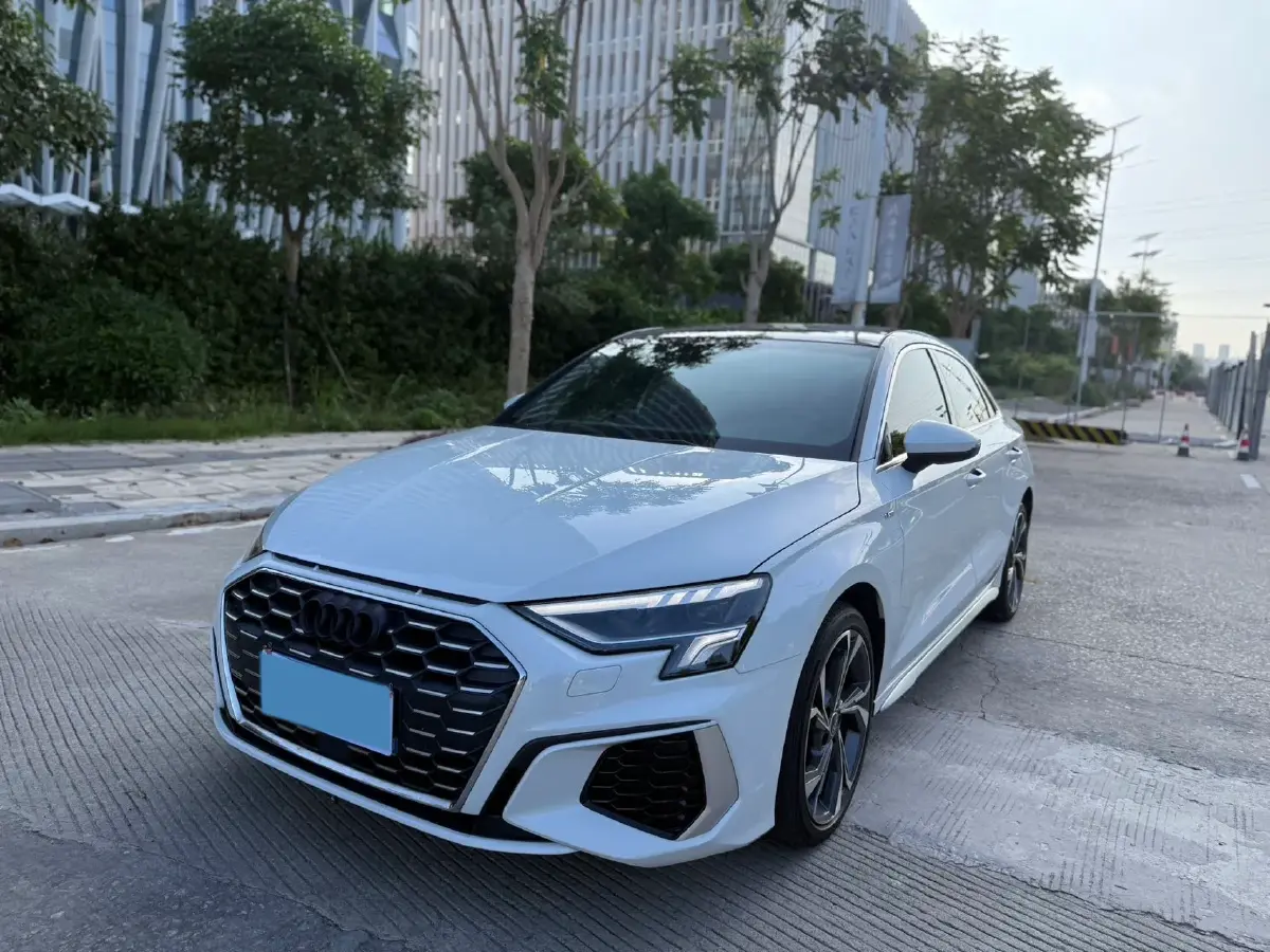 2022 Audi A3 1.4T 150HP L4 7DCT
