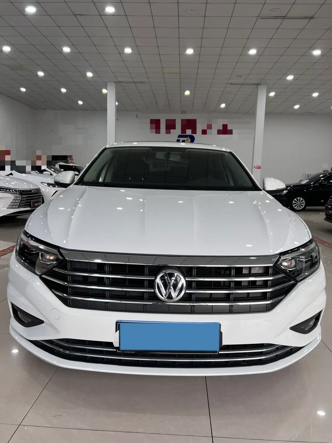 2019 VOLKSWAGEN SAGITAR thumbnail 2