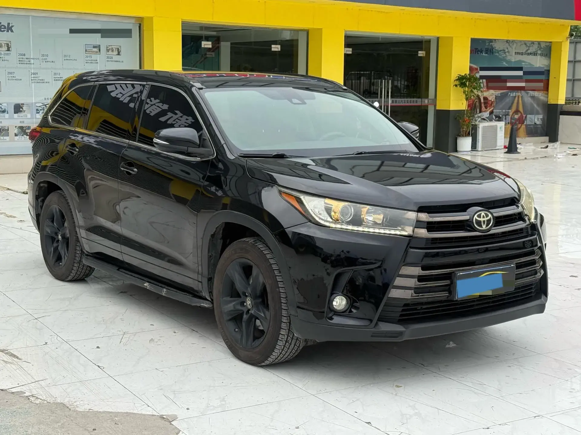 2021 TOYOTA HIGHLANDER thumbnail 3