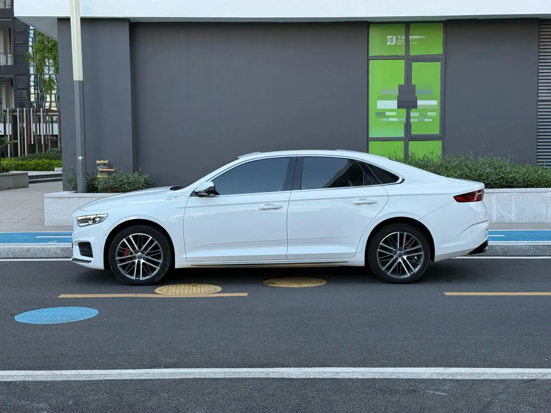 2021 GEELY PREFACE thumbnail 3