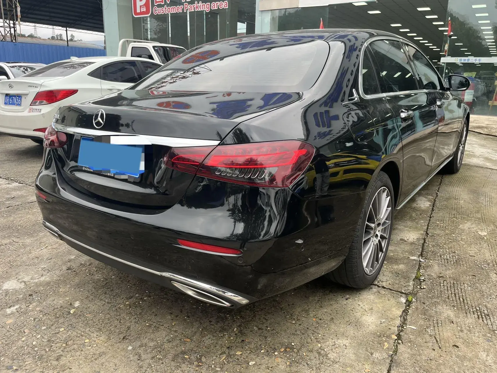 2021 MERCEDES-BENZ E thumbnail 4