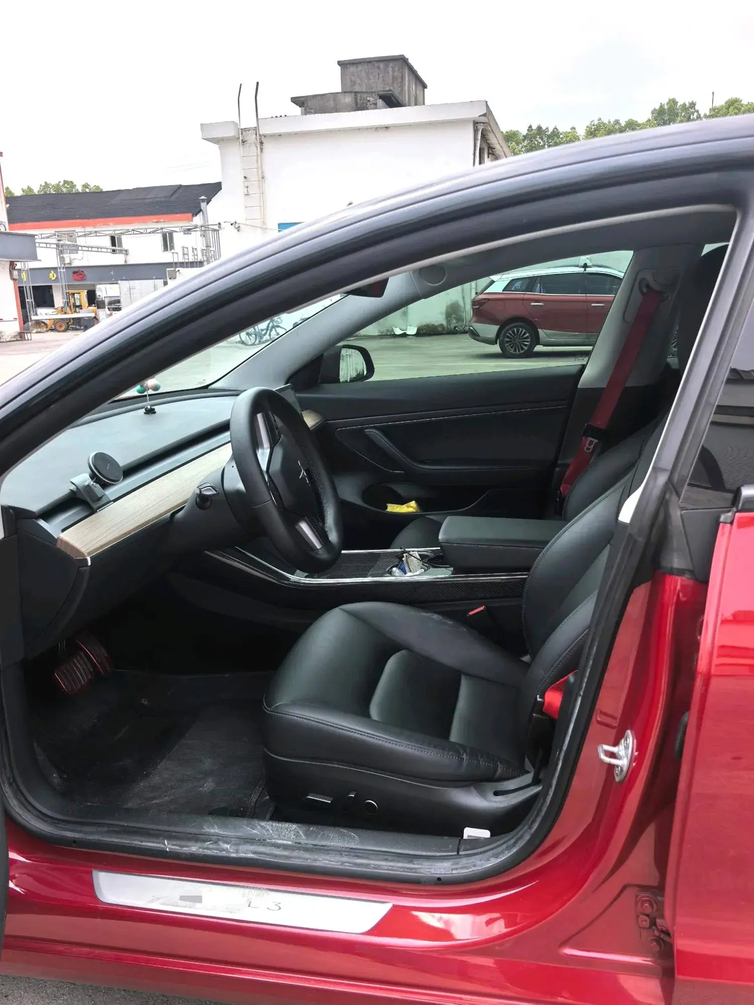 2020 TESLA MODEL thumbnail 4