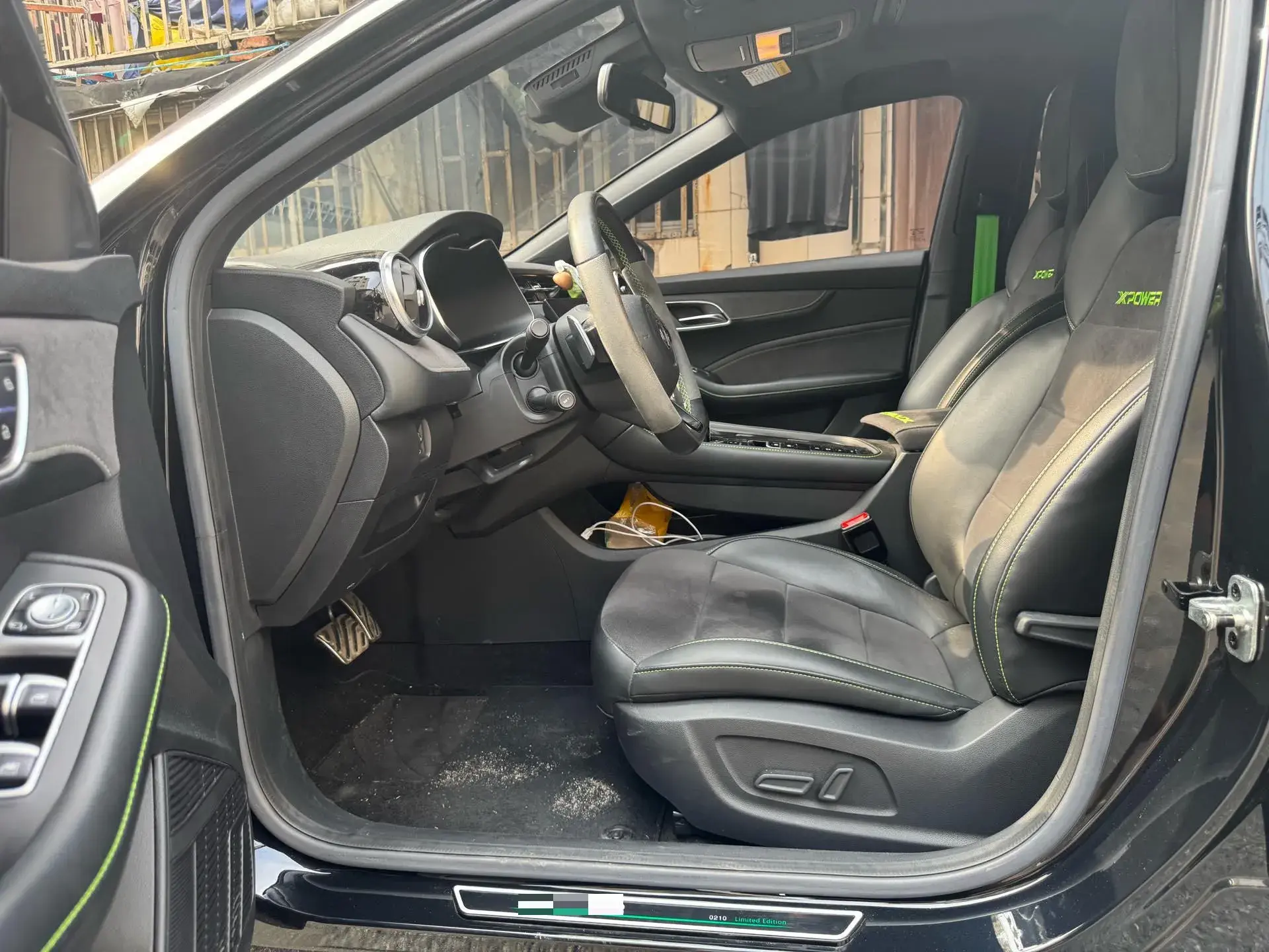 2021 MG 6 thumbnail 3