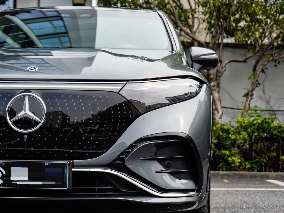 2023 Mercedes-Benz EQS SUV BEV 111.8KWH,autocango,china used car exporter,china ev exporter,chinese used car exporter,chinese used ev exporter