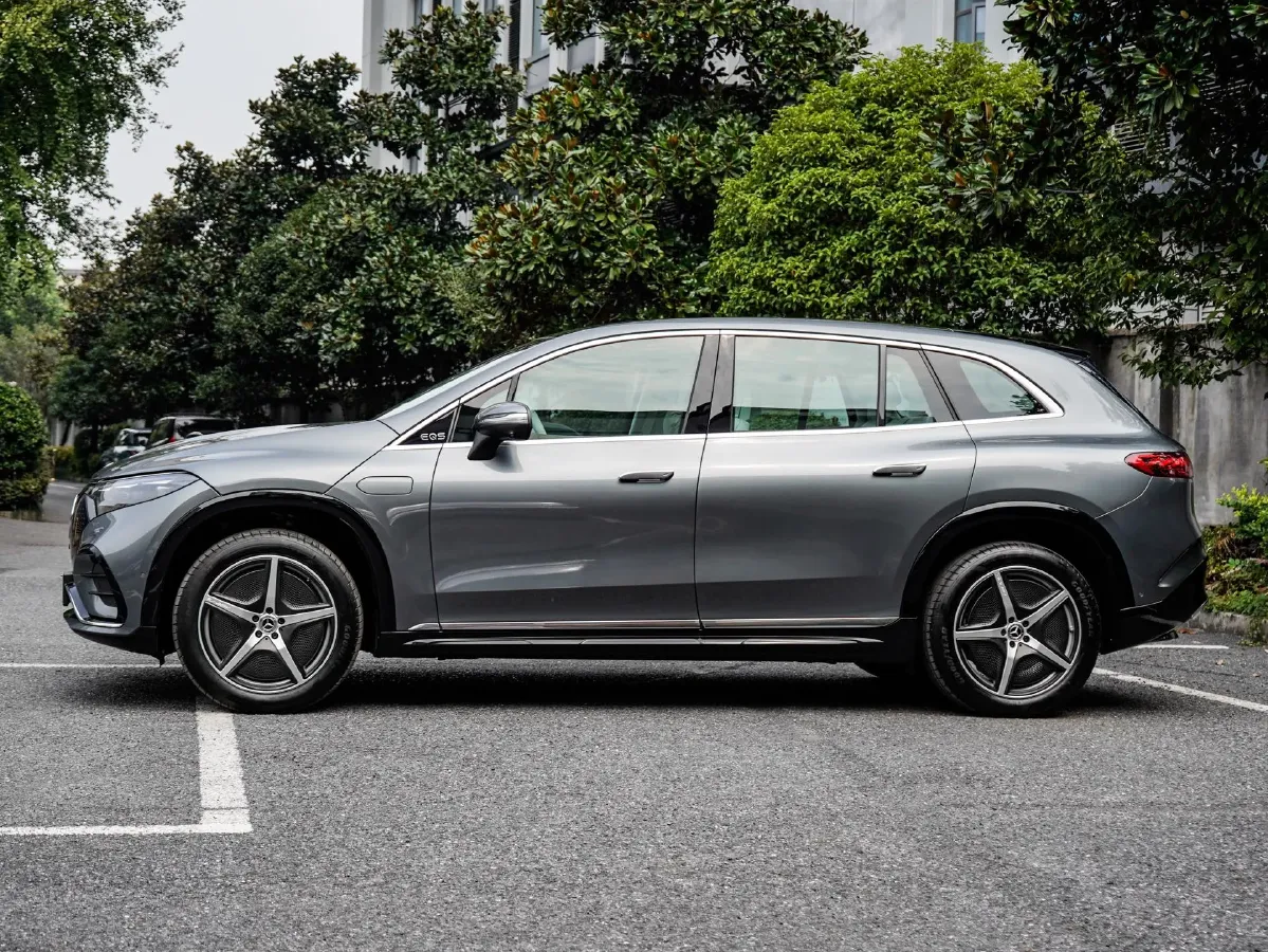 2023 Mercedes-Benz EQS SUV BEV 111.8KWH,autocango,china used car exporter,china ev exporter,chinese used car exporter,chinese used ev exporter