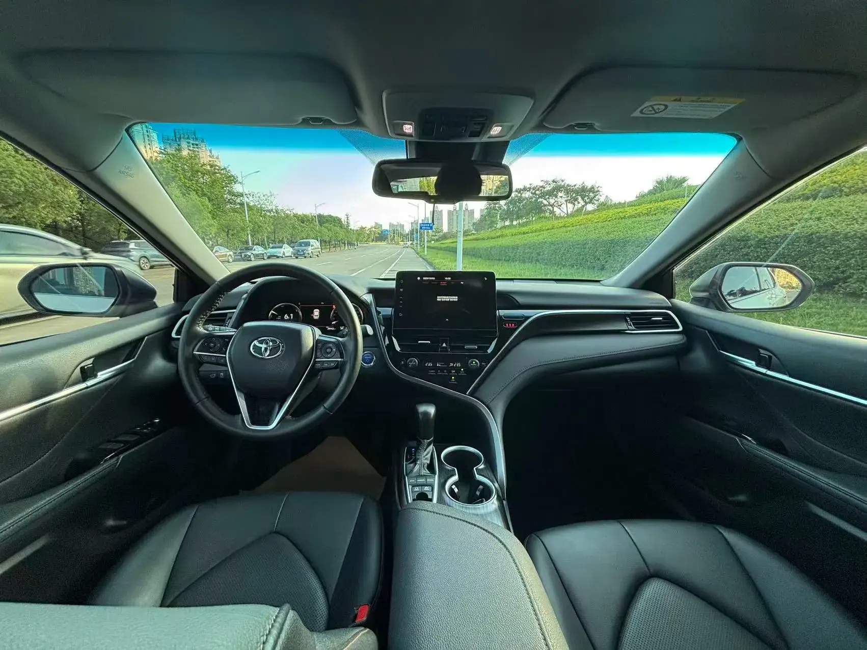 2023 TOYOTA CAMRY thumbnail 2