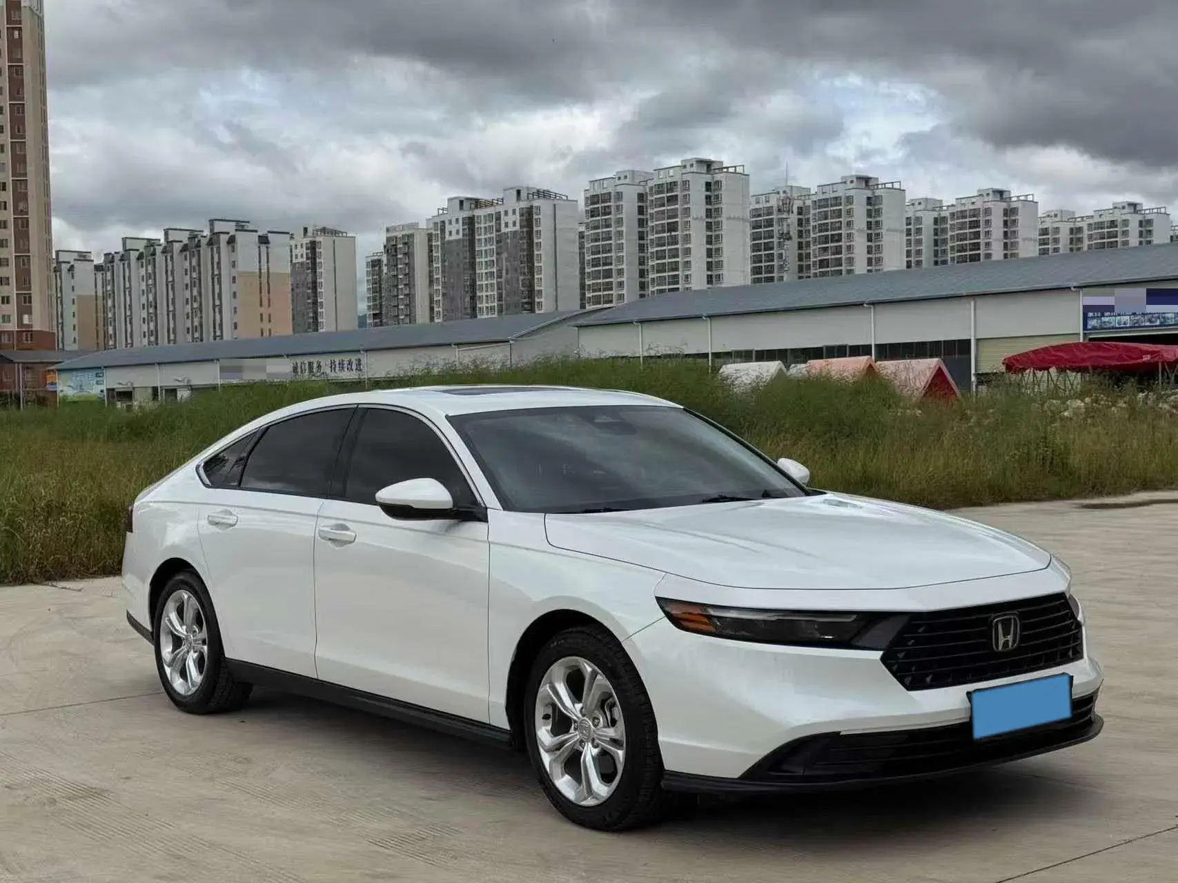 2023 HONDA ACCORD thumbnail 3