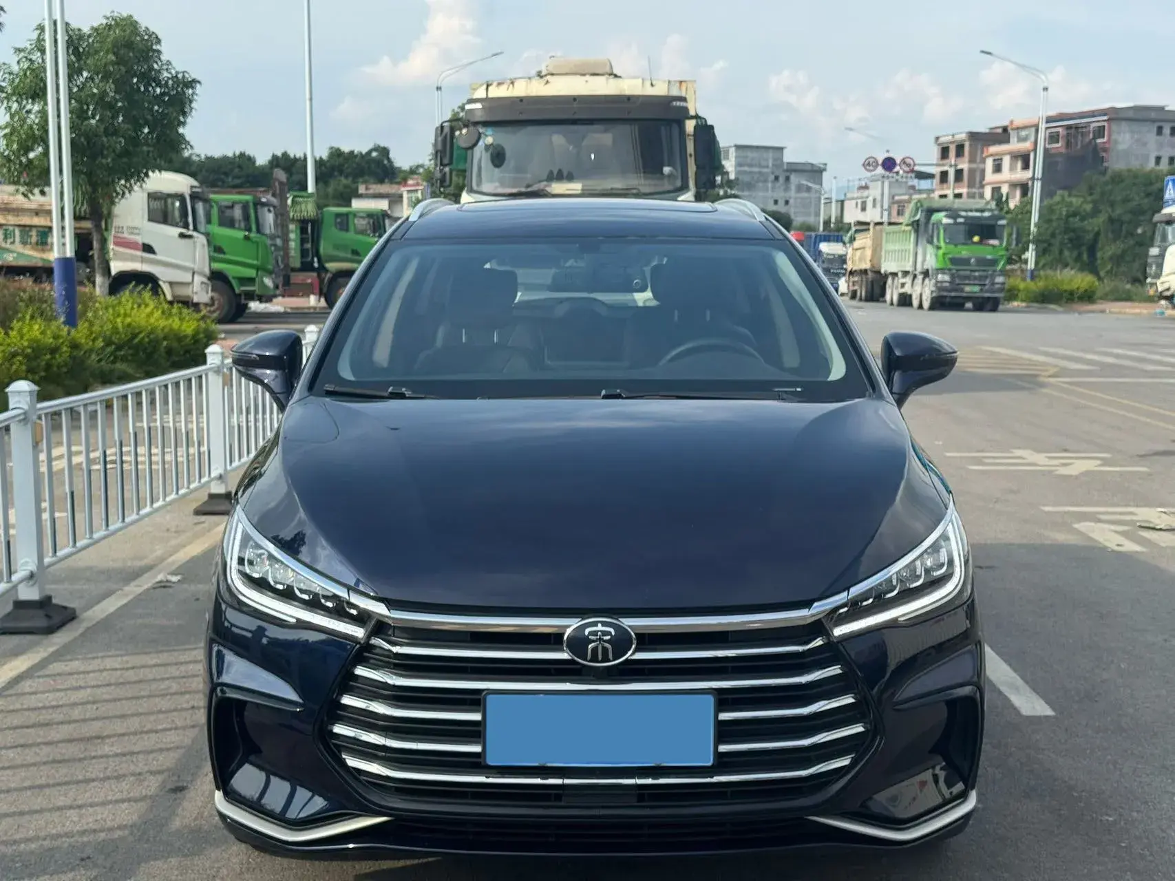 2021 BYD SONG thumbnail 2