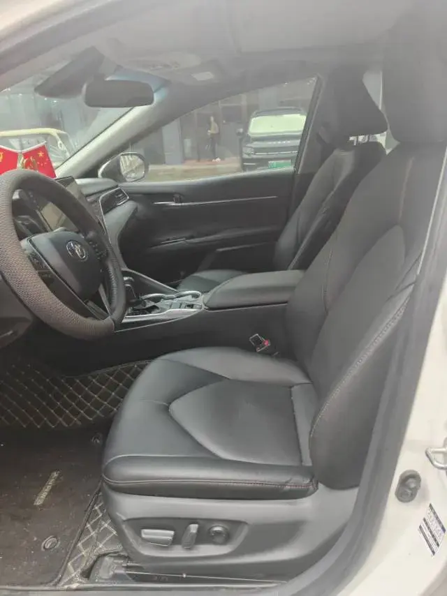 2021 TOYOTA CAMRY thumbnail 4