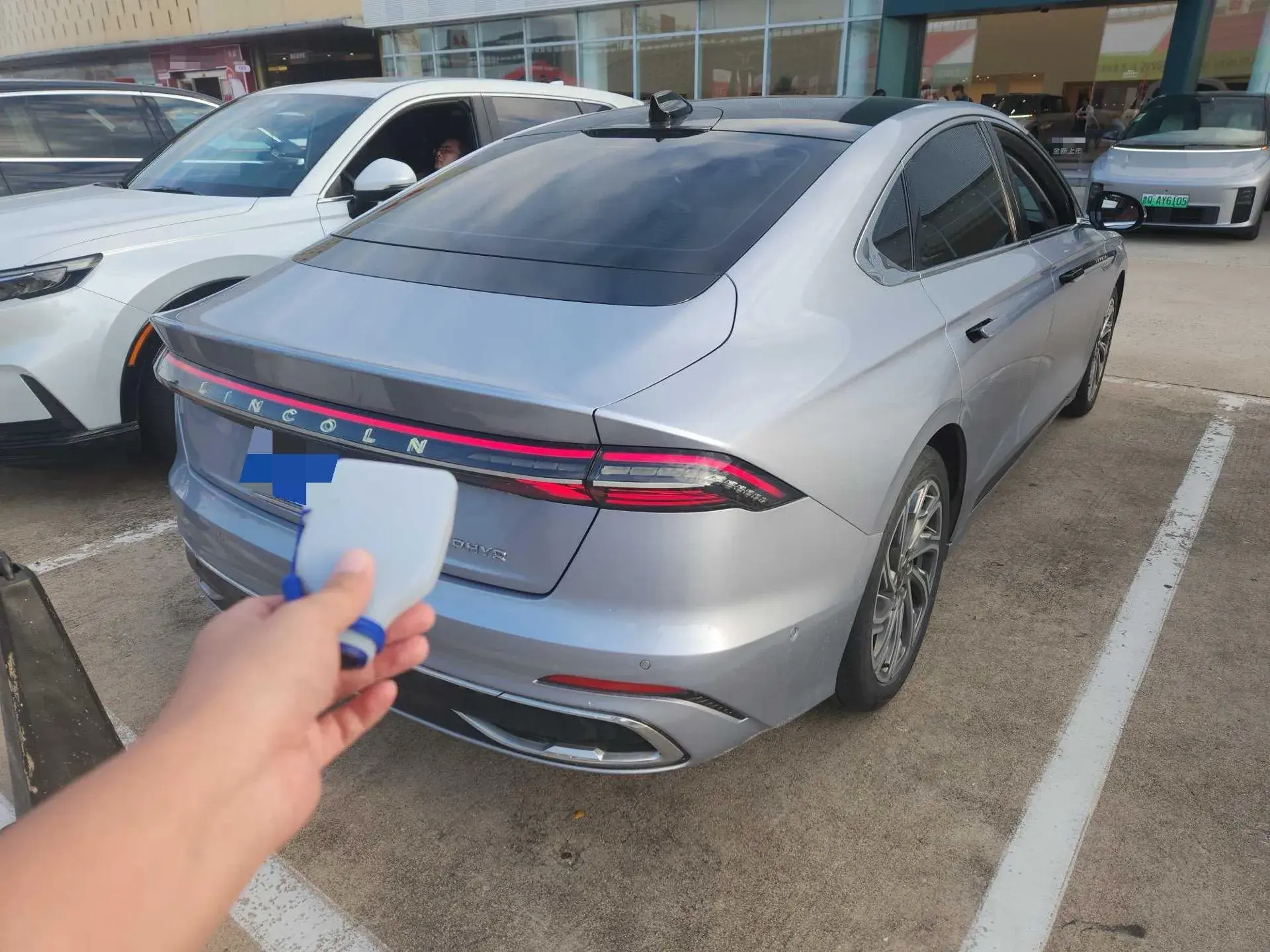 2022 LINCOLN Z thumbnail 2