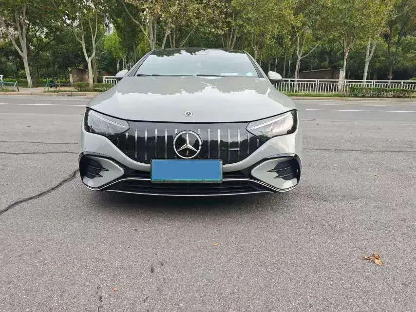 2022 MERCEDES-BENZ EQE thumbnail 2