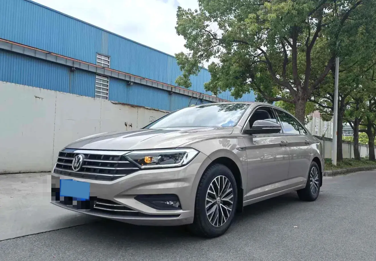 2021 VOLKSWAGEN SAGITAR view 1