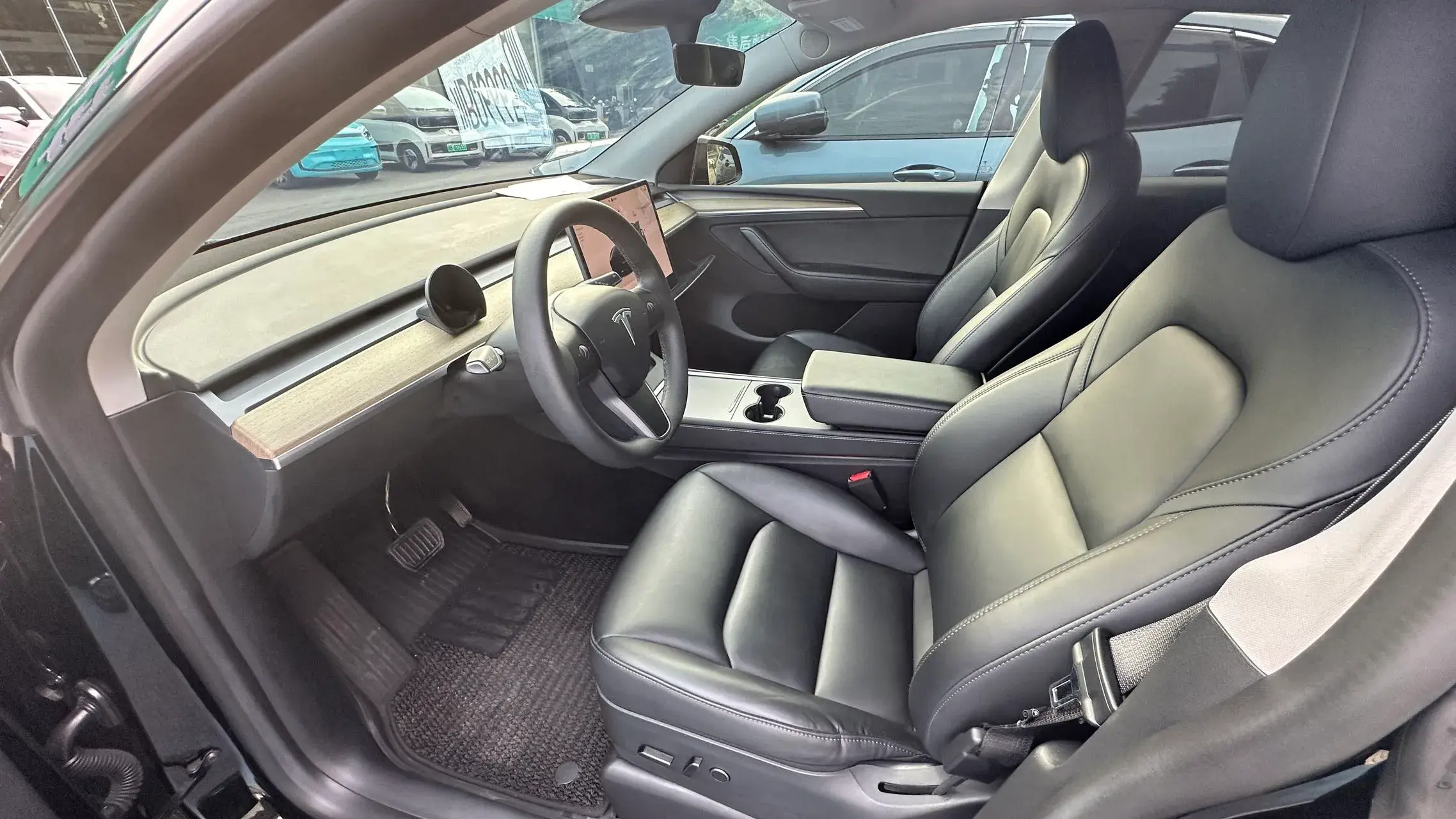 2022 TESLA MODEL thumbnail 3