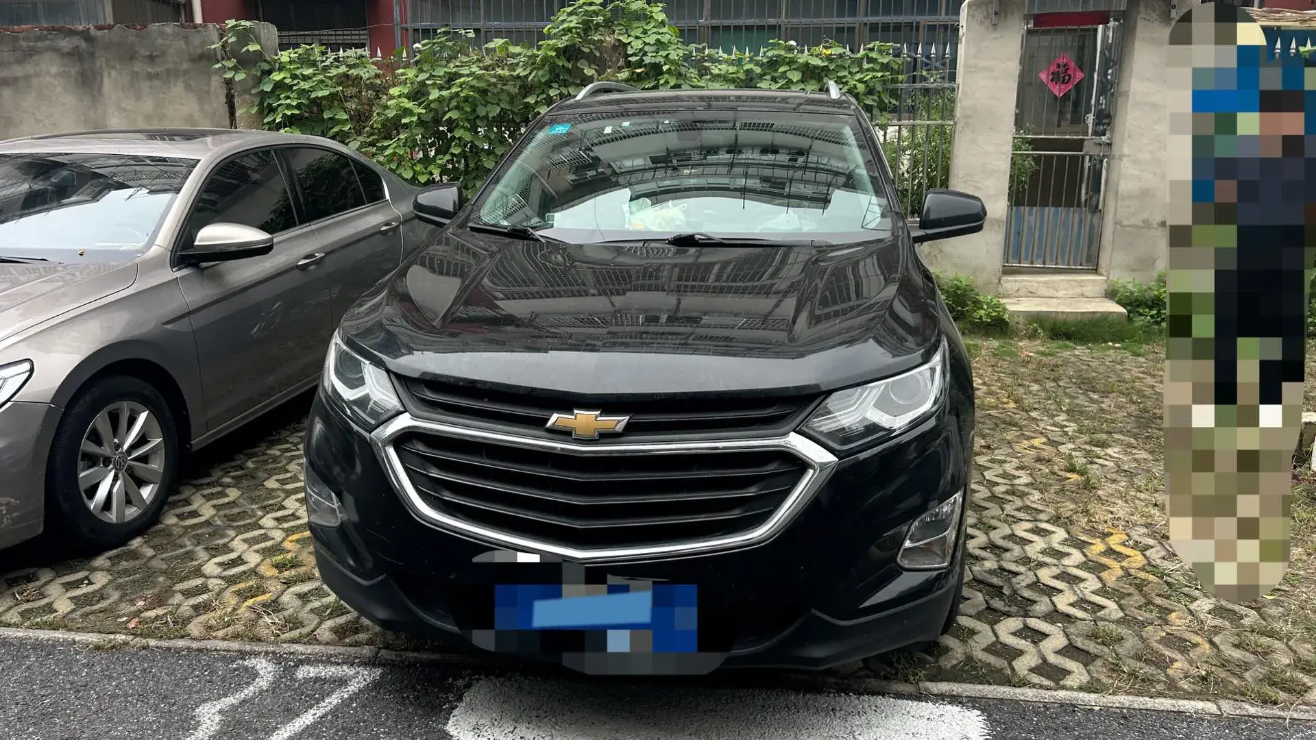 2019 CHEVROLET EQUINOX thumbnail 2