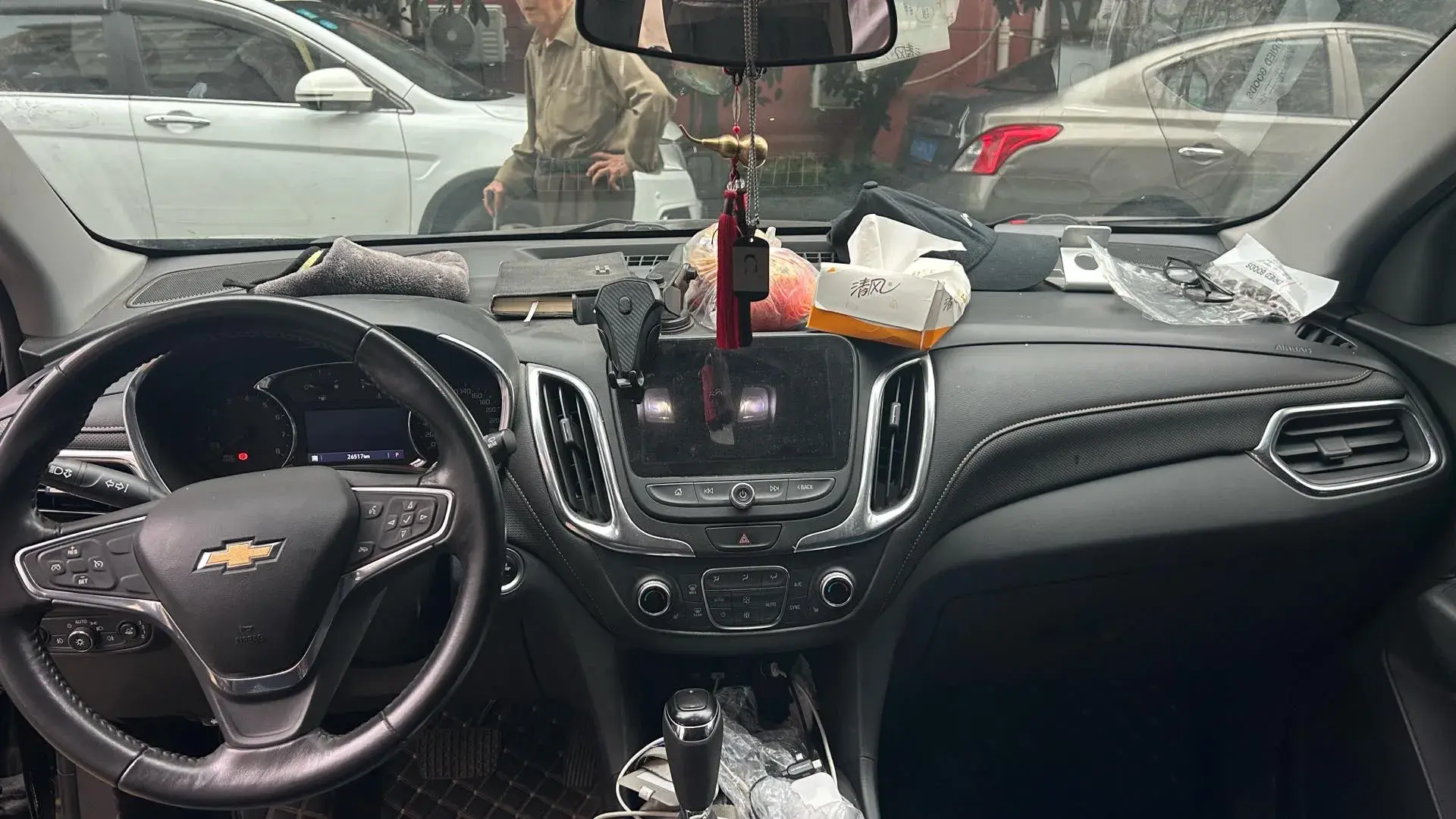 2019 CHEVROLET EQUINOX thumbnail 3