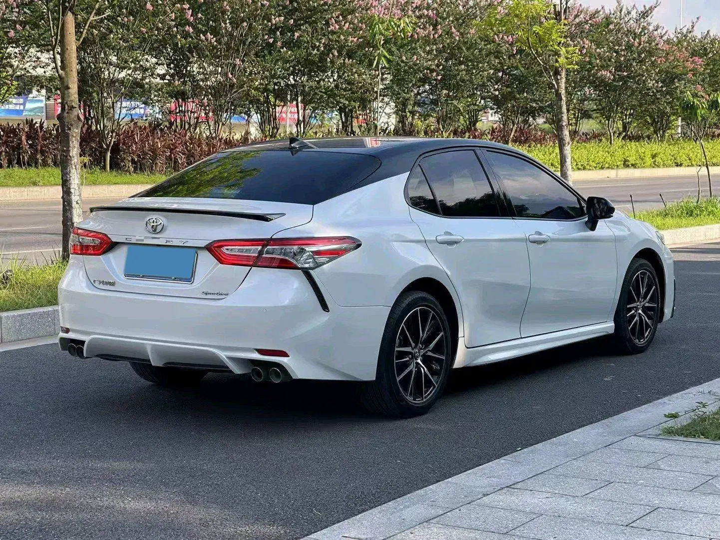 2022 TOYOTA CAMRY thumbnail 4