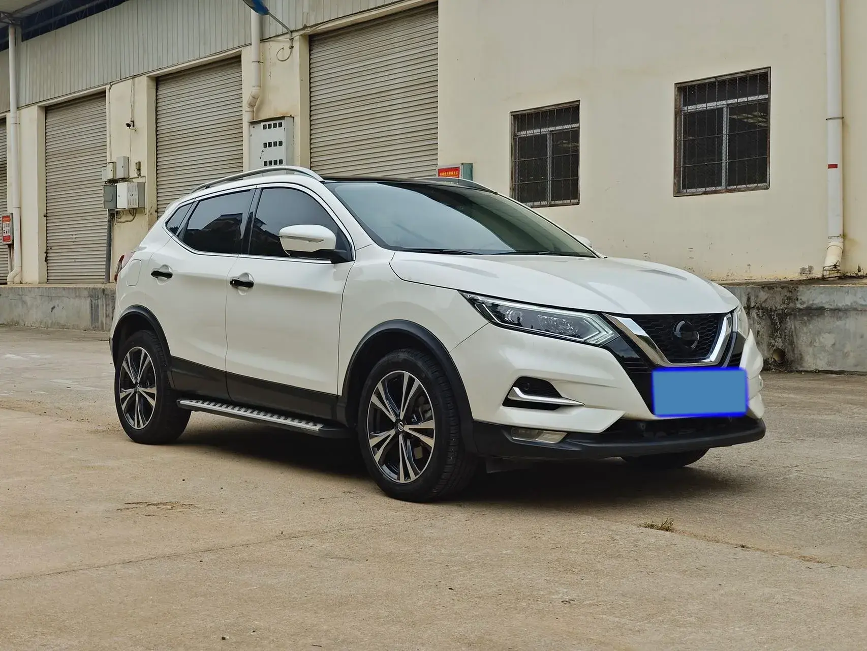 2021 NISSAN QASHQAI thumbnail 3