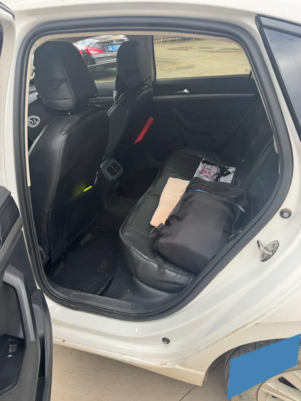 2022 VOLKSWAGEN LAVIDA thumbnail 3