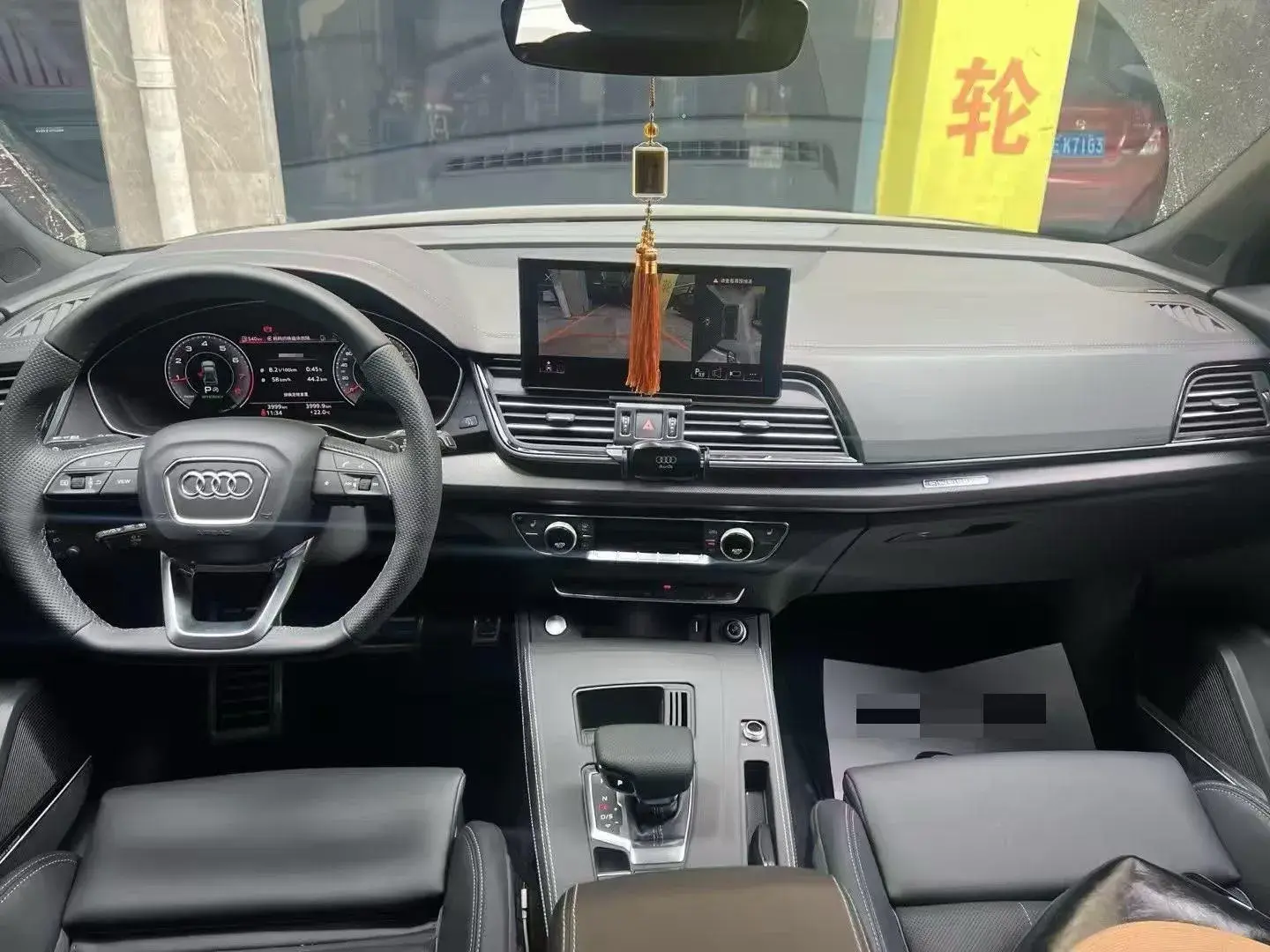 2025 AUDI Q5L thumbnail 4