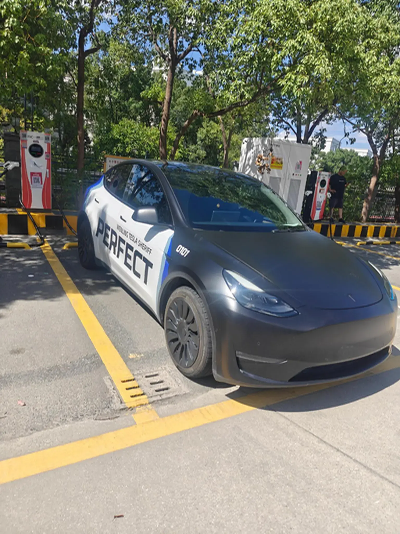 2021 TESLA MODEL thumbnail 2