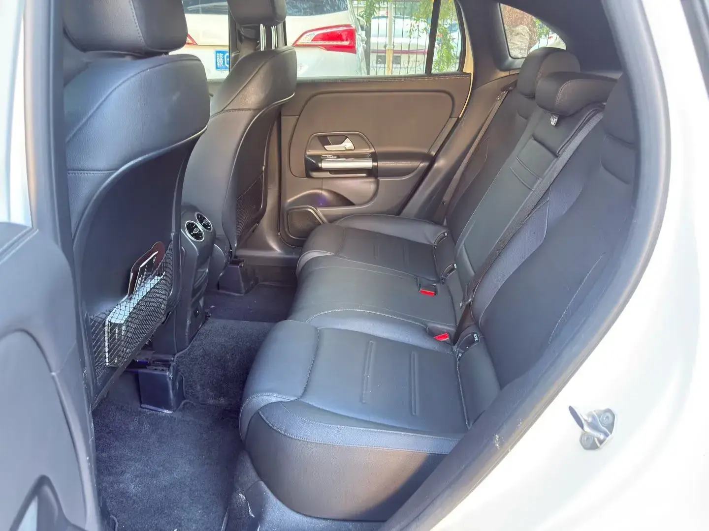 2022 MERCEDES-BENZ GLA thumbnail 4