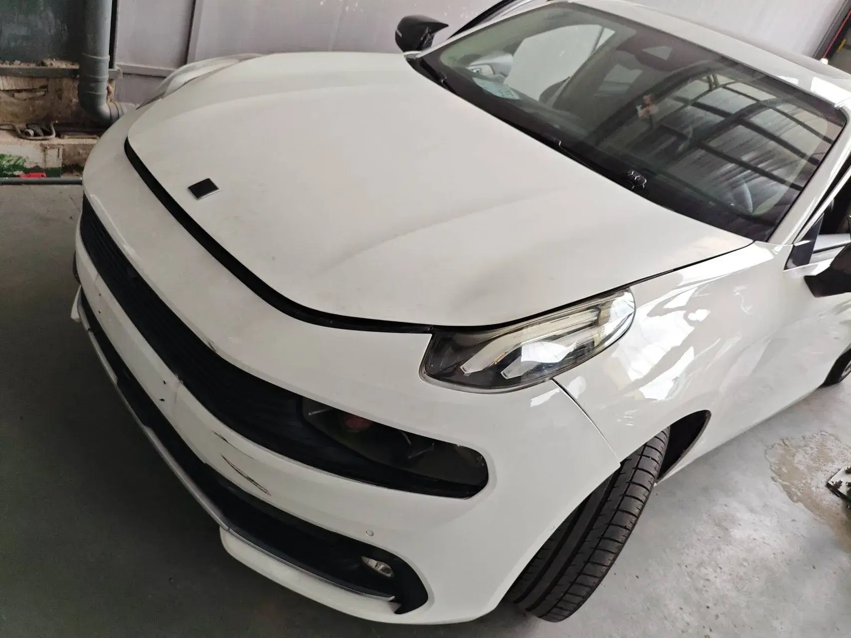 2018 LYNK&CO 03 thumbnail 2