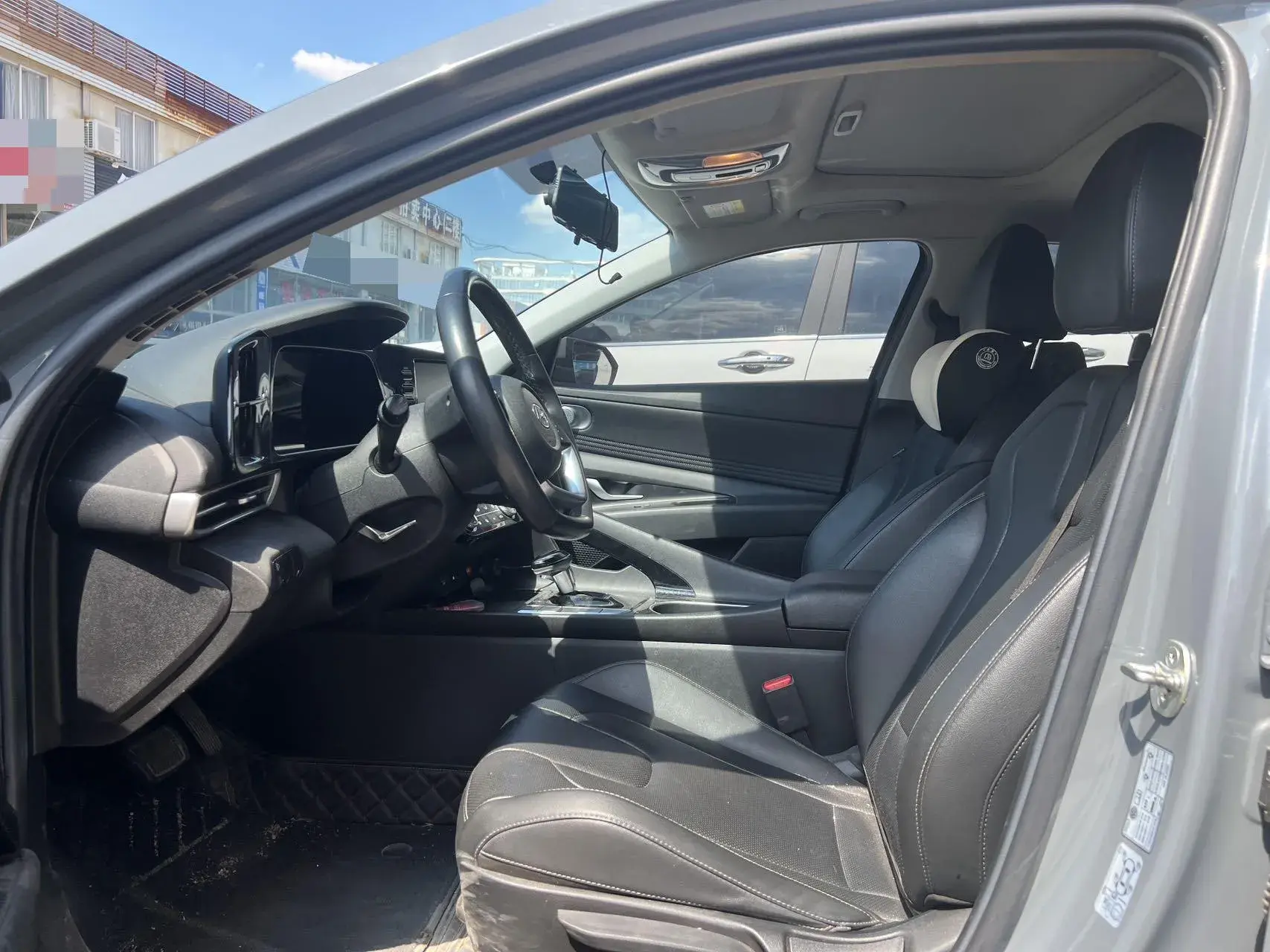 2021 HYUNDAI ELANTRA thumbnail 4