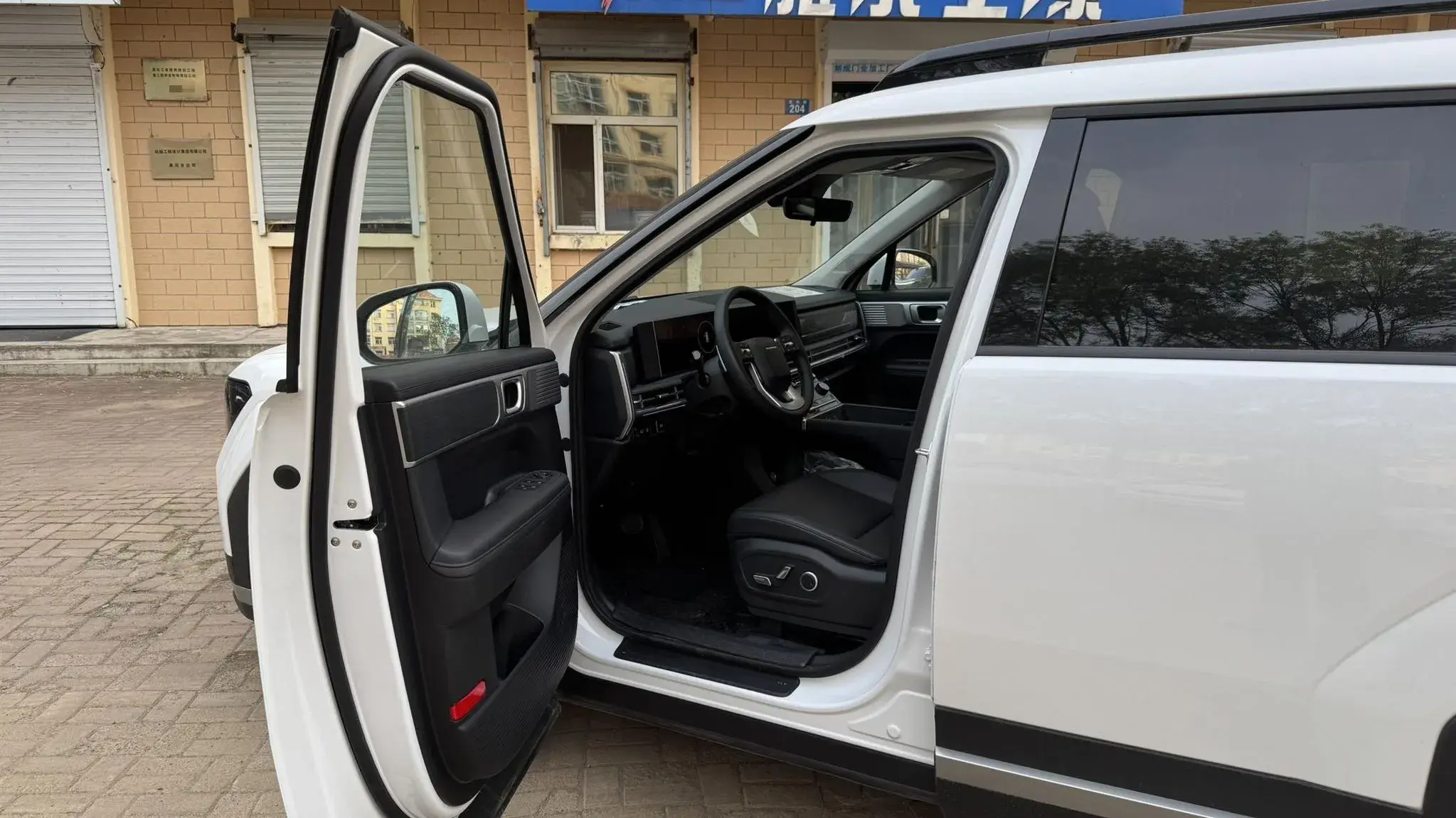 2024 HYUNDAI SANTAFE thumbnail 4