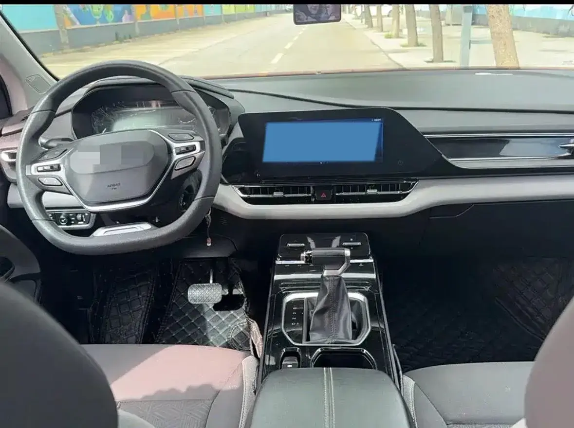 2020 WULING KAIJIE thumbnail 3