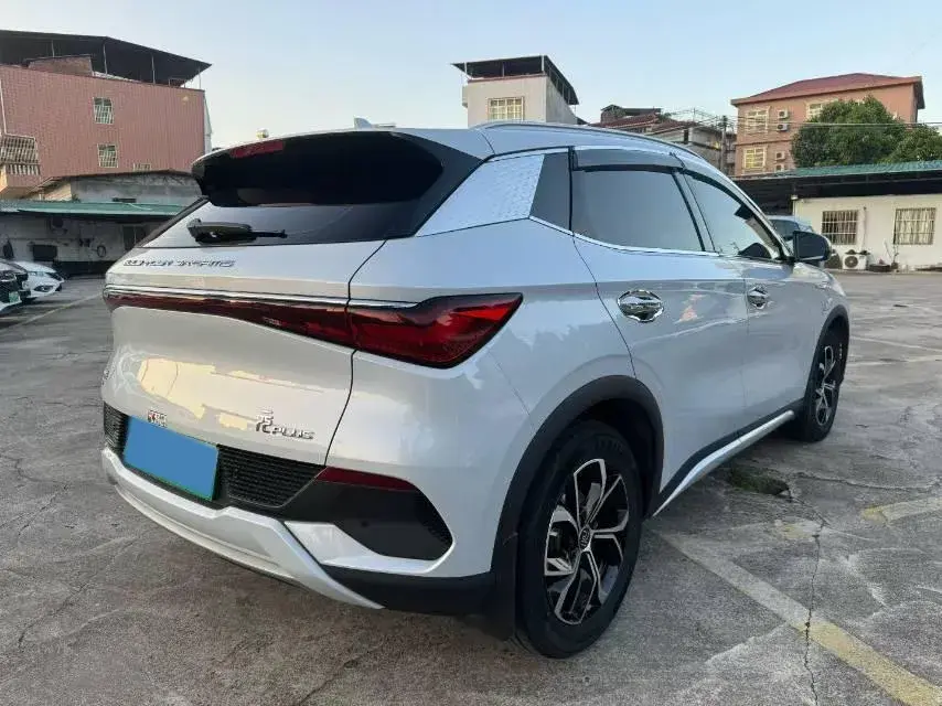 2024 BYD YUAN thumbnail 3