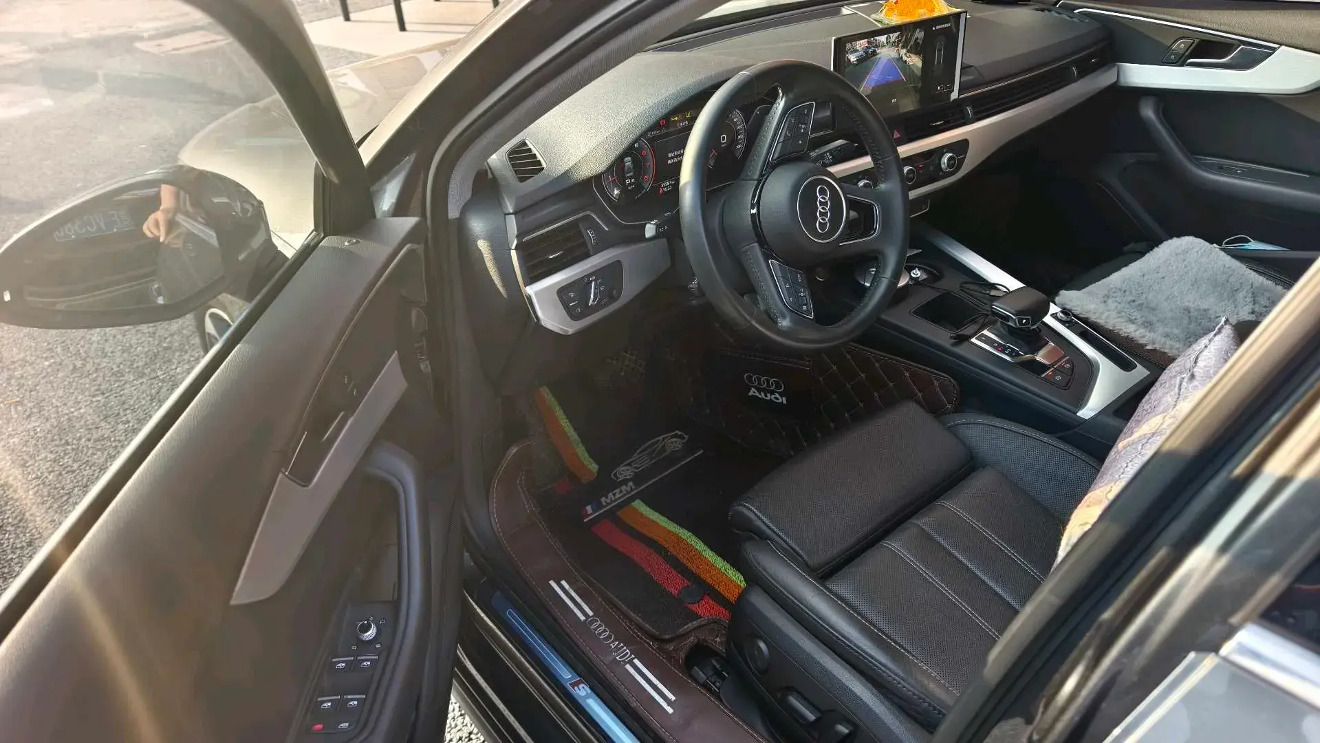 2020 AUDI A4L thumbnail 2