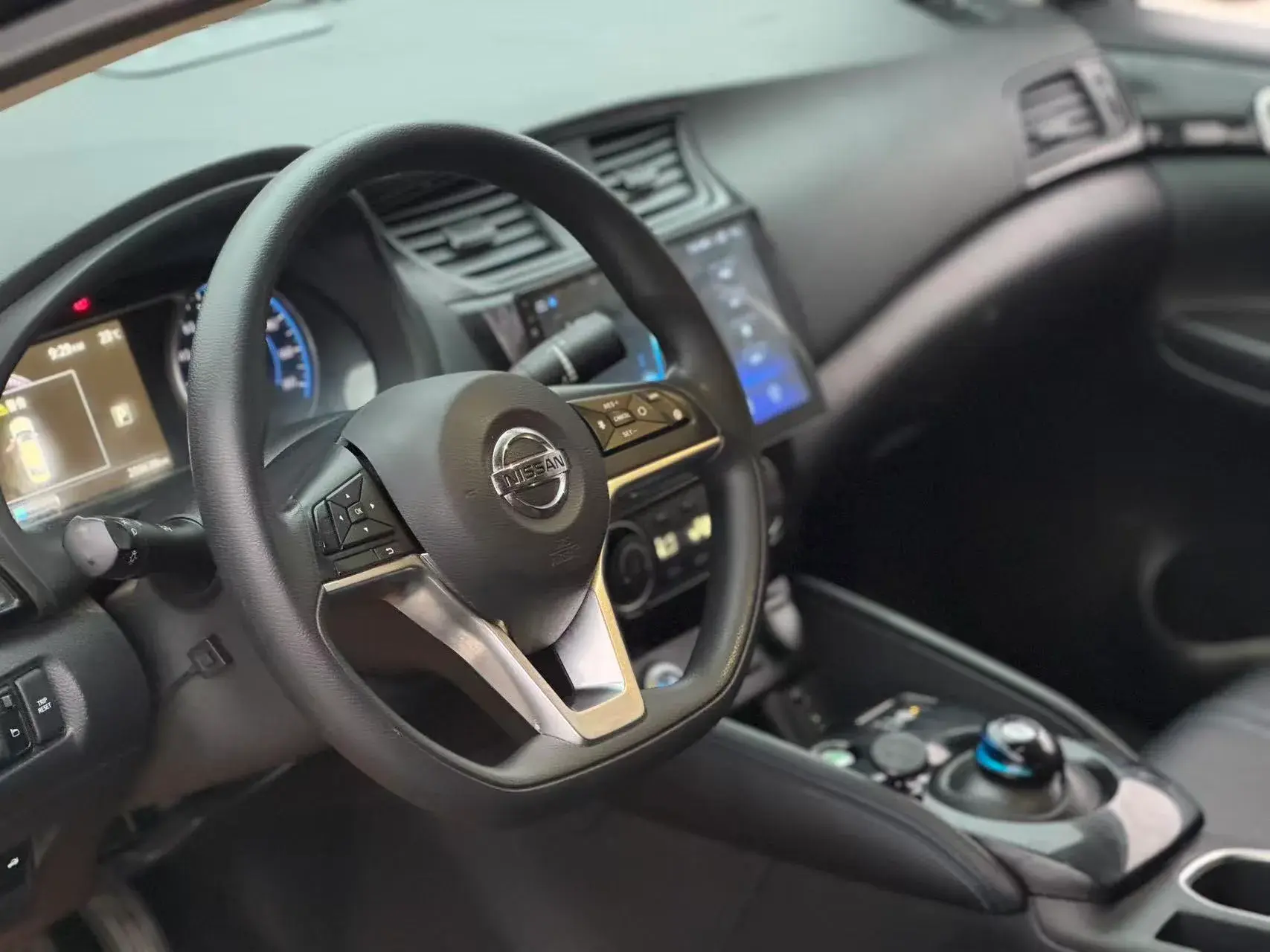 2018 NISSAN SYLPHY thumbnail 4