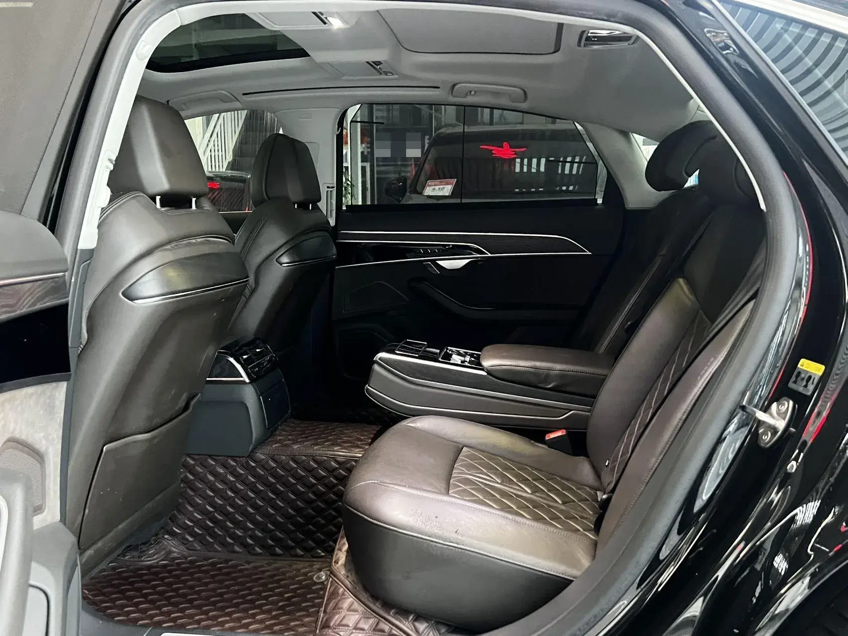 2021 AUDI A8 thumbnail 4