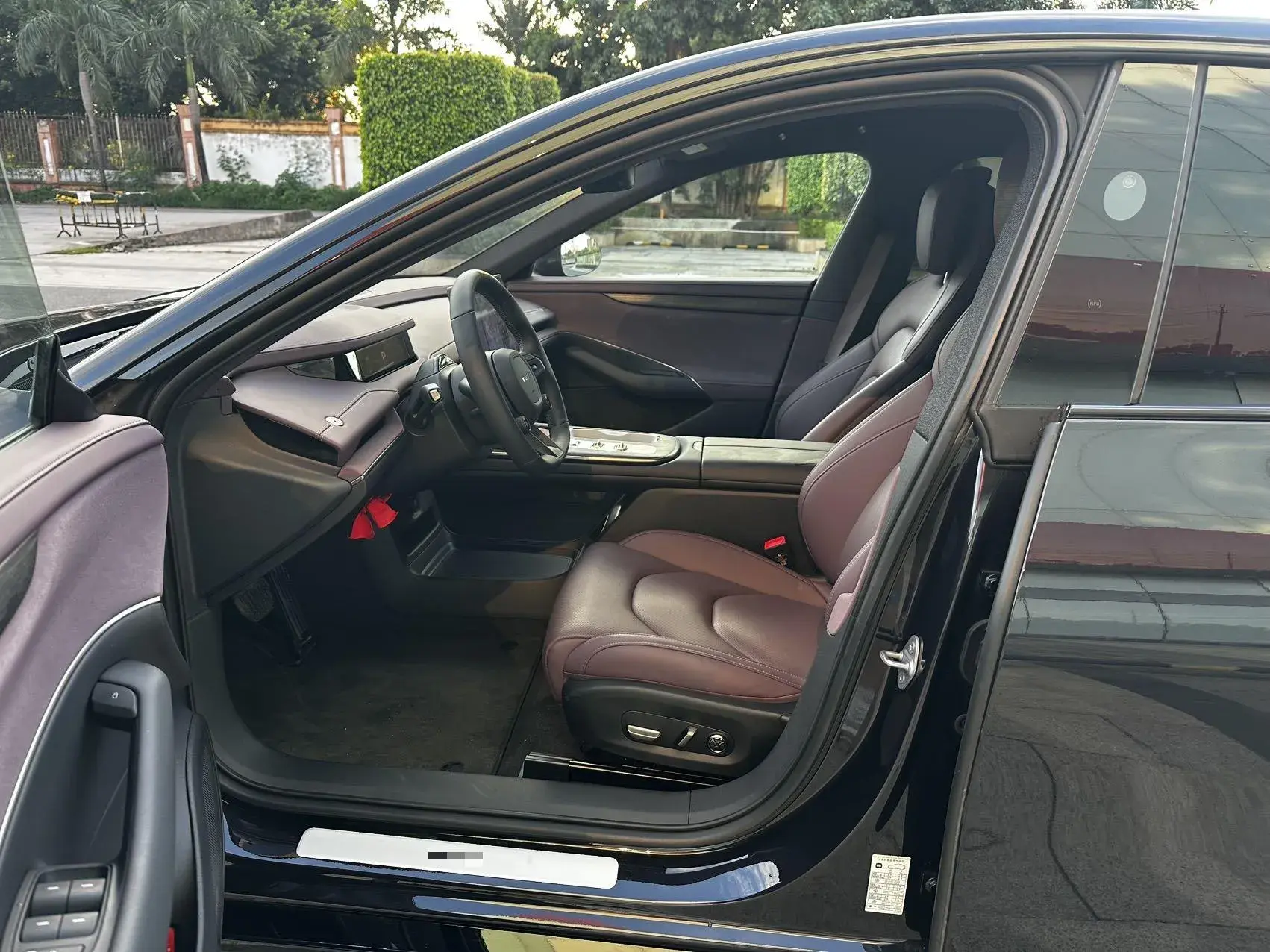 2024 MI SU7 thumbnail 4