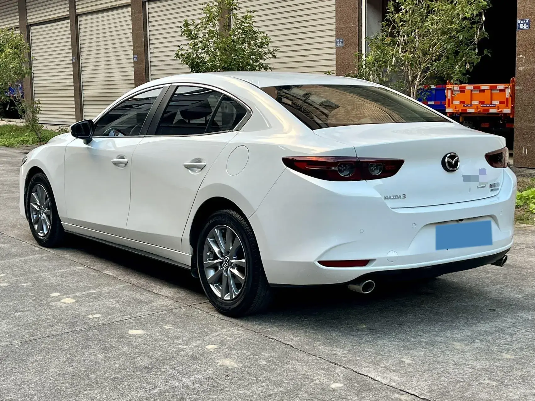 2021 MAZDA 3 thumbnail 4