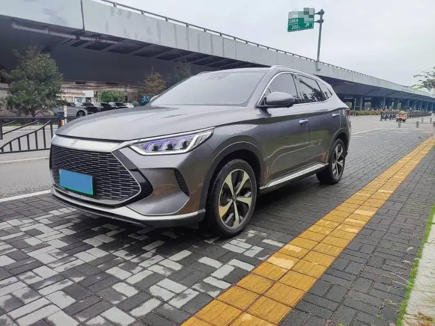 2022 BYD SONG view 1