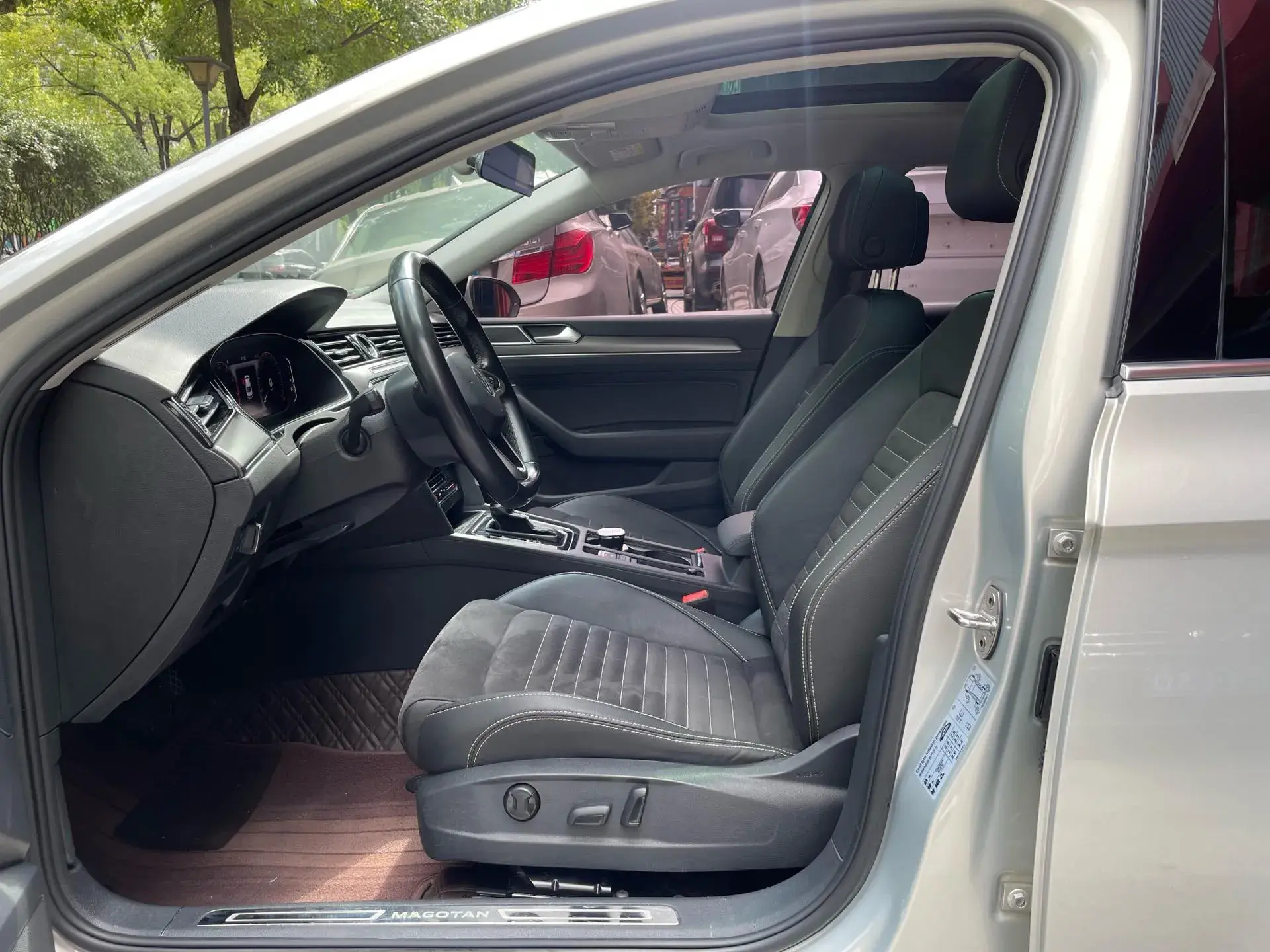 2020 VOLKSWAGEN MAGOTAN thumbnail 4